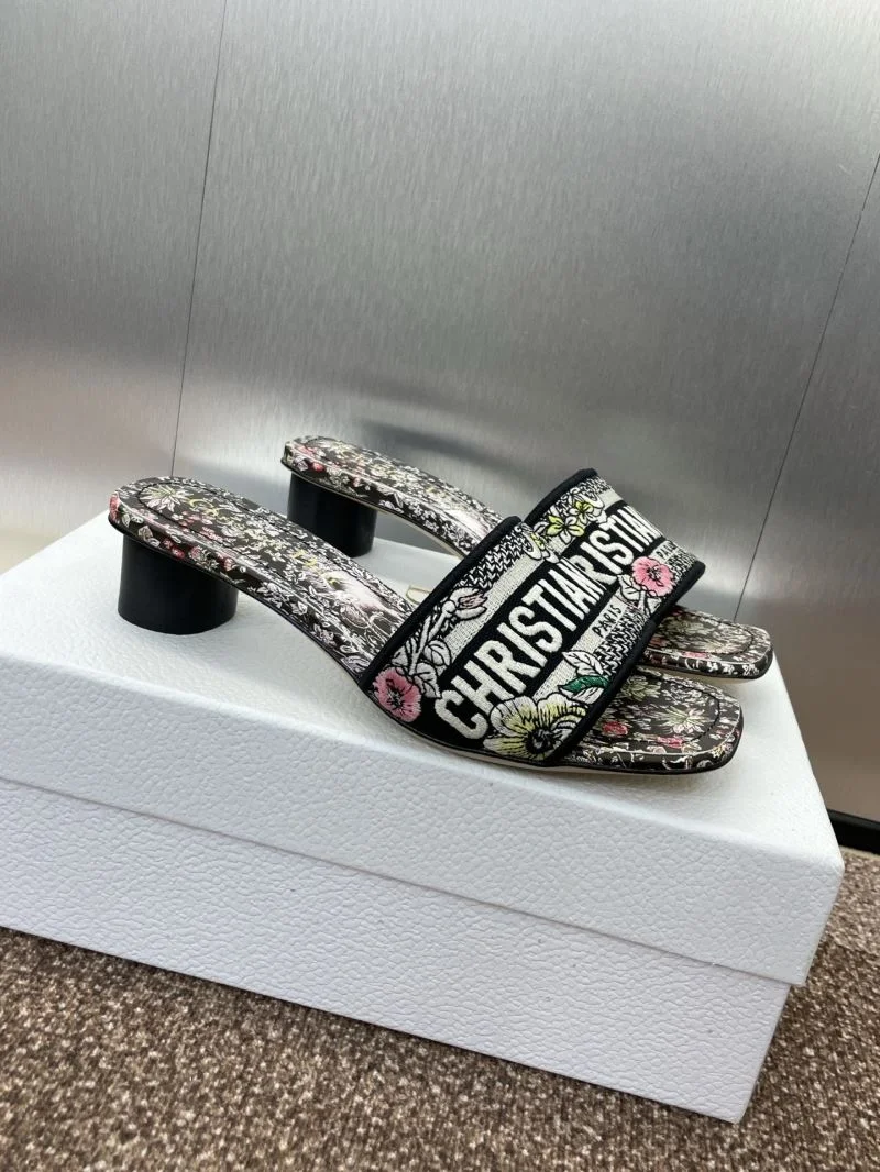 Christian Dior Slippers Versatile 21793