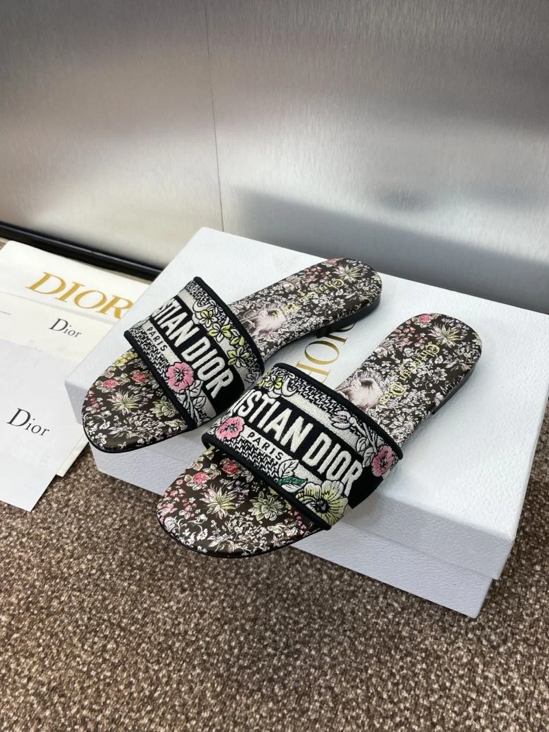 Christian Dior Slippers WaterResistant 21787