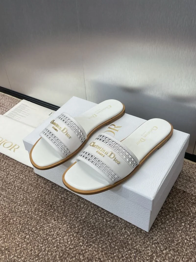 Christian Dior Slippers Versatile 21791