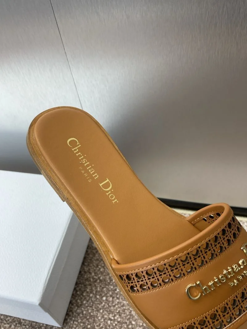 Christian Dior Slippers WrinkleFree 21790