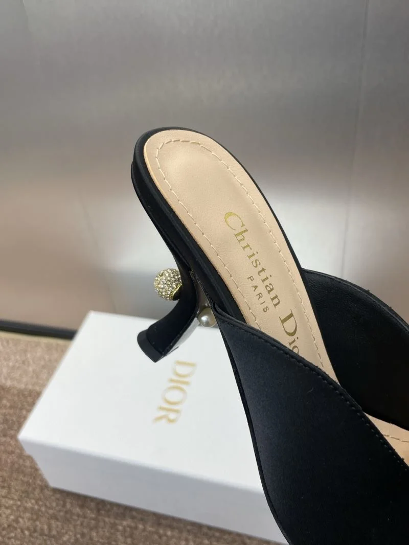 Casual Christian Dior Slippers 21780