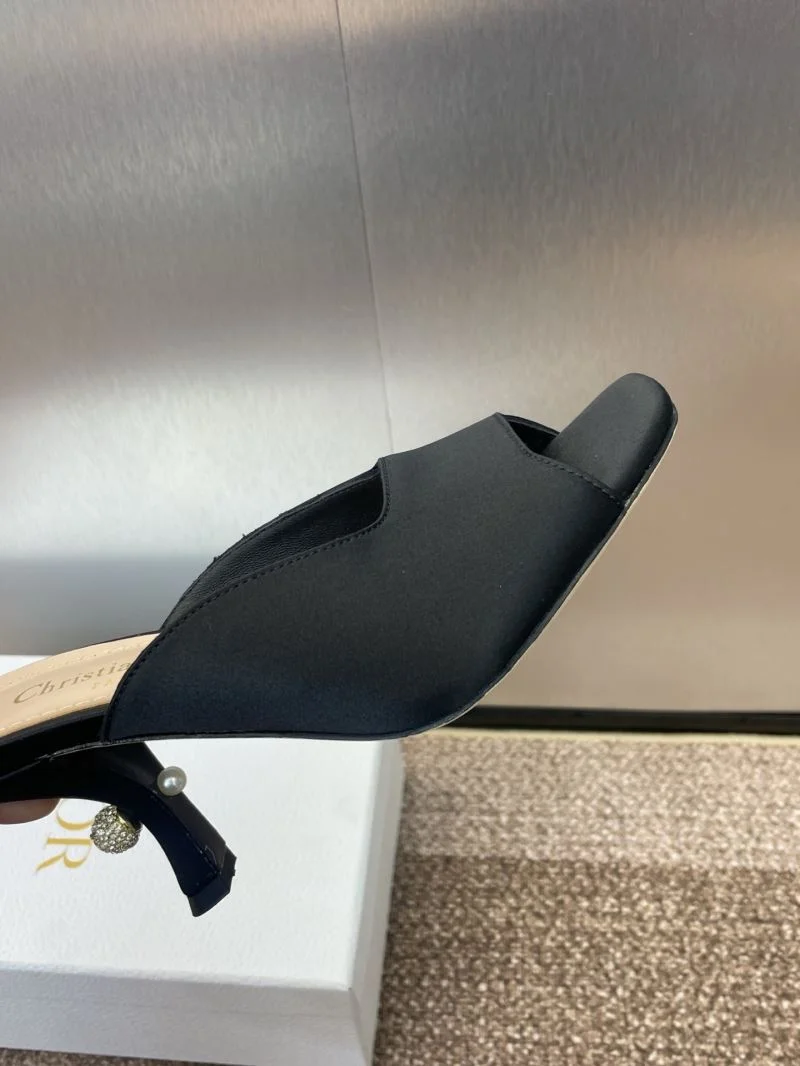 Casual Christian Dior Slippers 21780