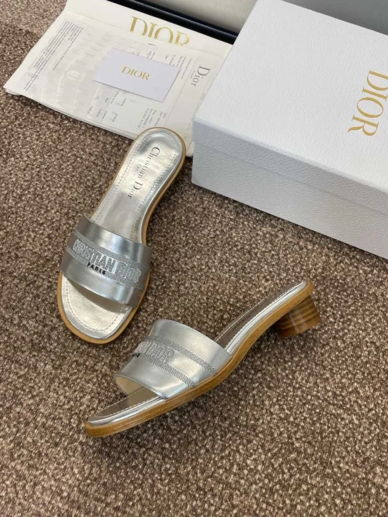 Christian Dior Slippers MoistureWicking 21772