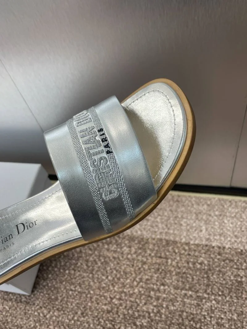 Christian Dior Slippers MoistureWicking 21772