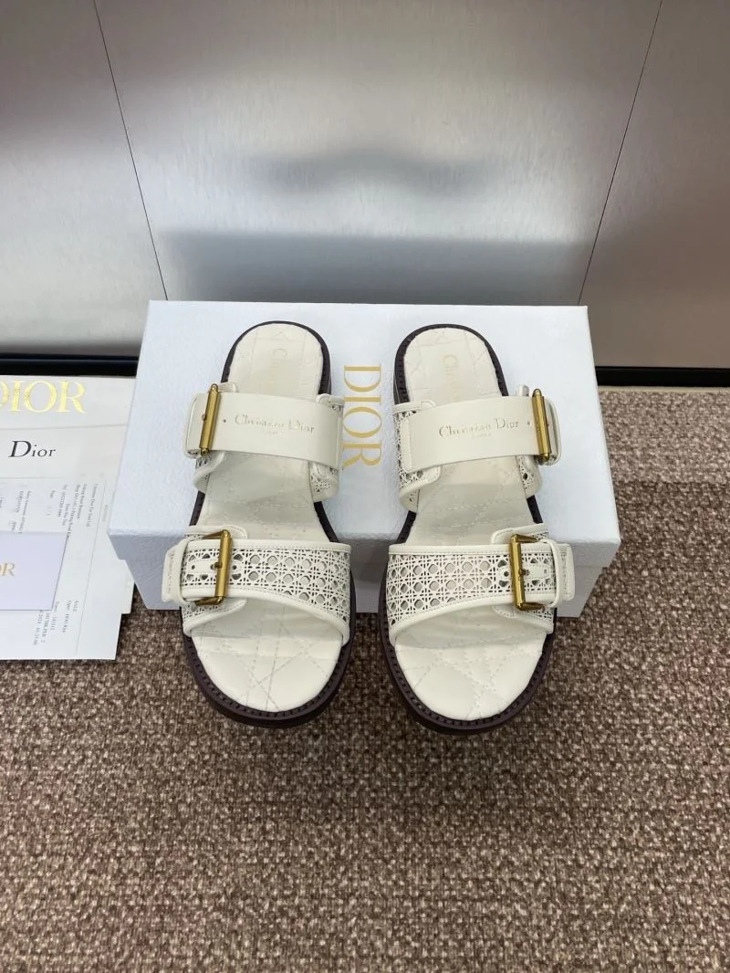 Unique Christian Dior Slippers 21756