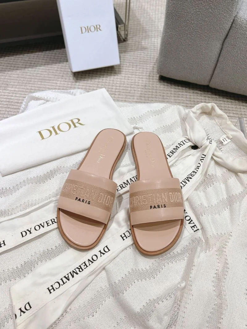 Christian Dior Slippers Compact 21748