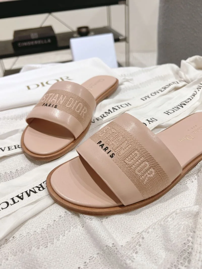 Christian Dior Slippers Compact 21748