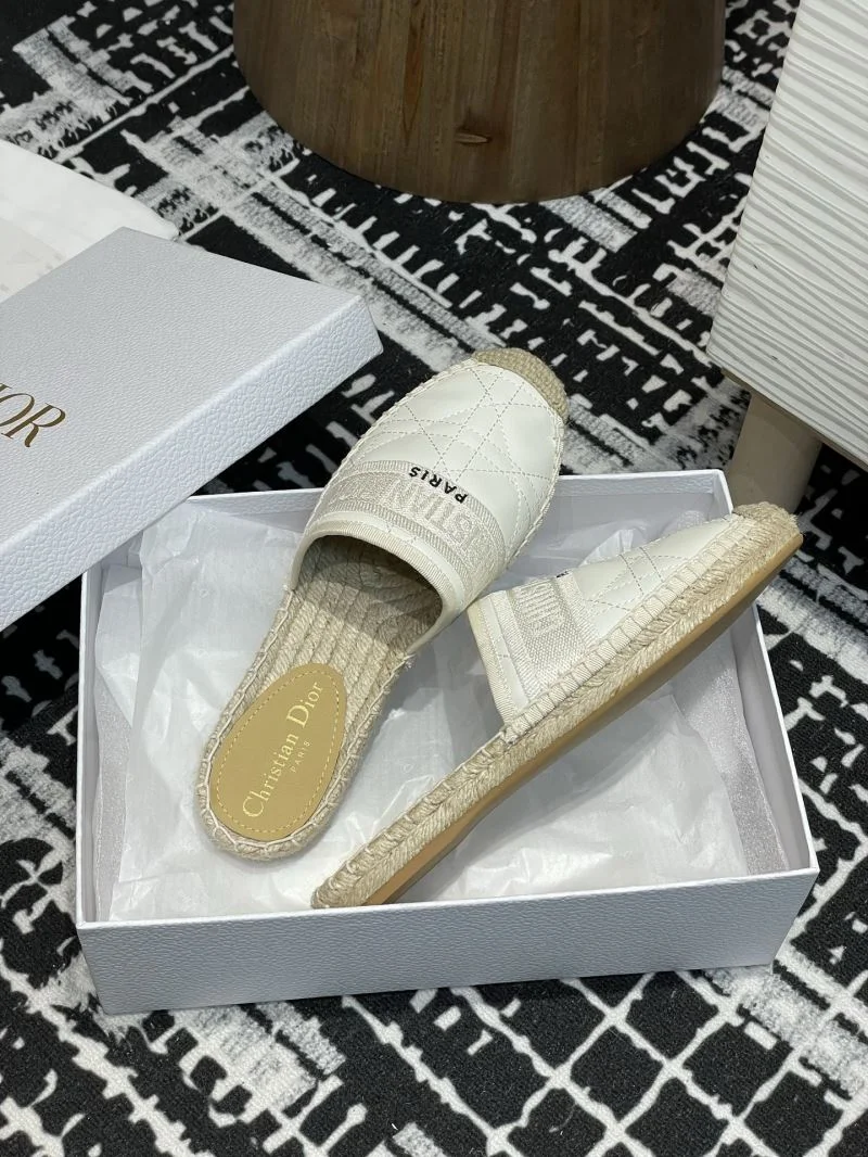 Christian Dior Slippers Sleek 21744