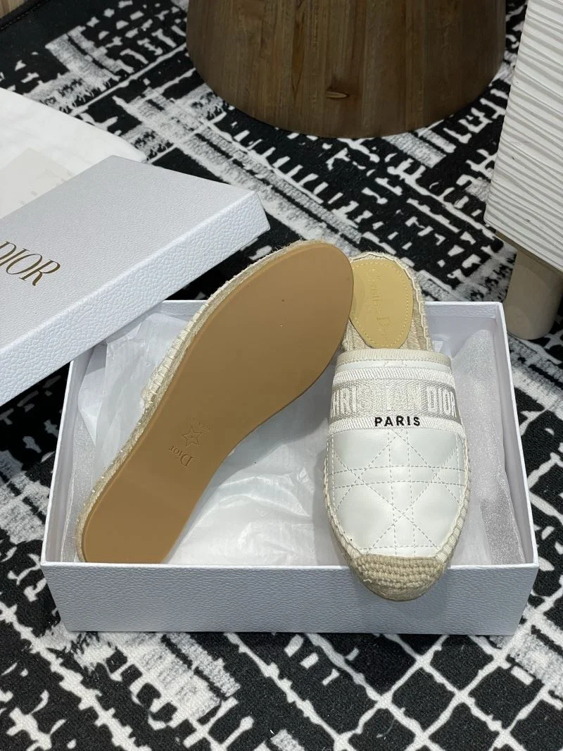 Christian Dior Slippers Sleek 21744