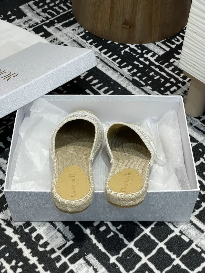 Christian Dior Slippers Sleek 21744
