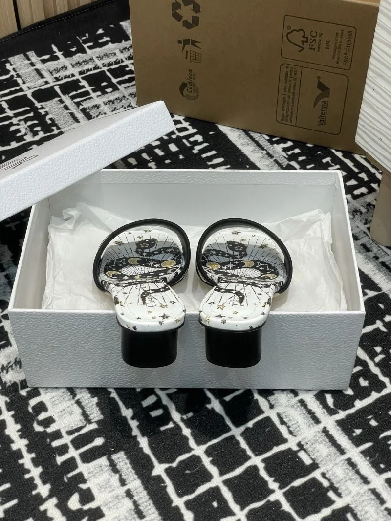 Sophisticated Christian Dior Slippers 21725
