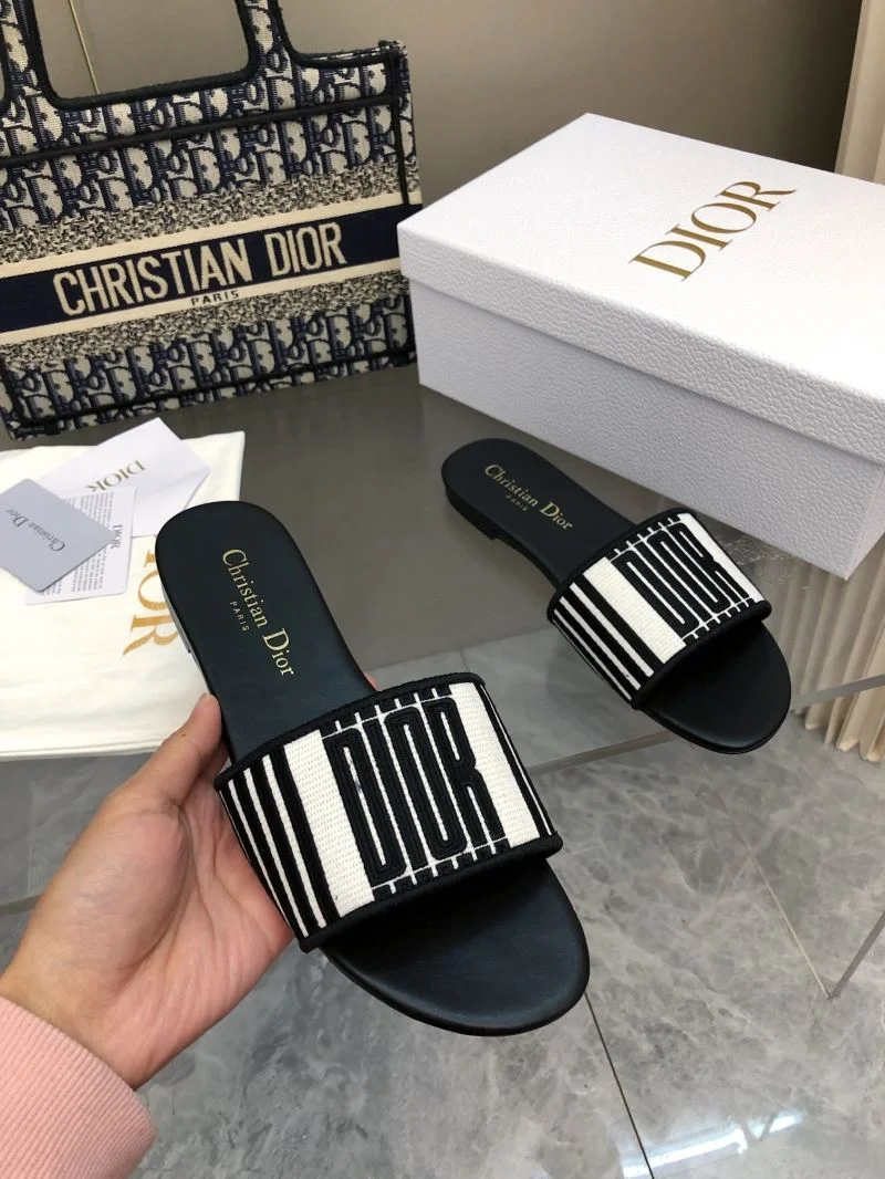 Functional Christian Dior Slippers 21719