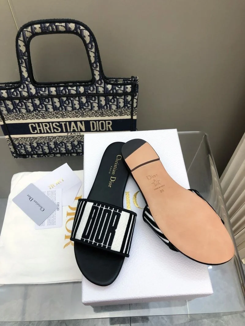 Functional Christian Dior Slippers 21719