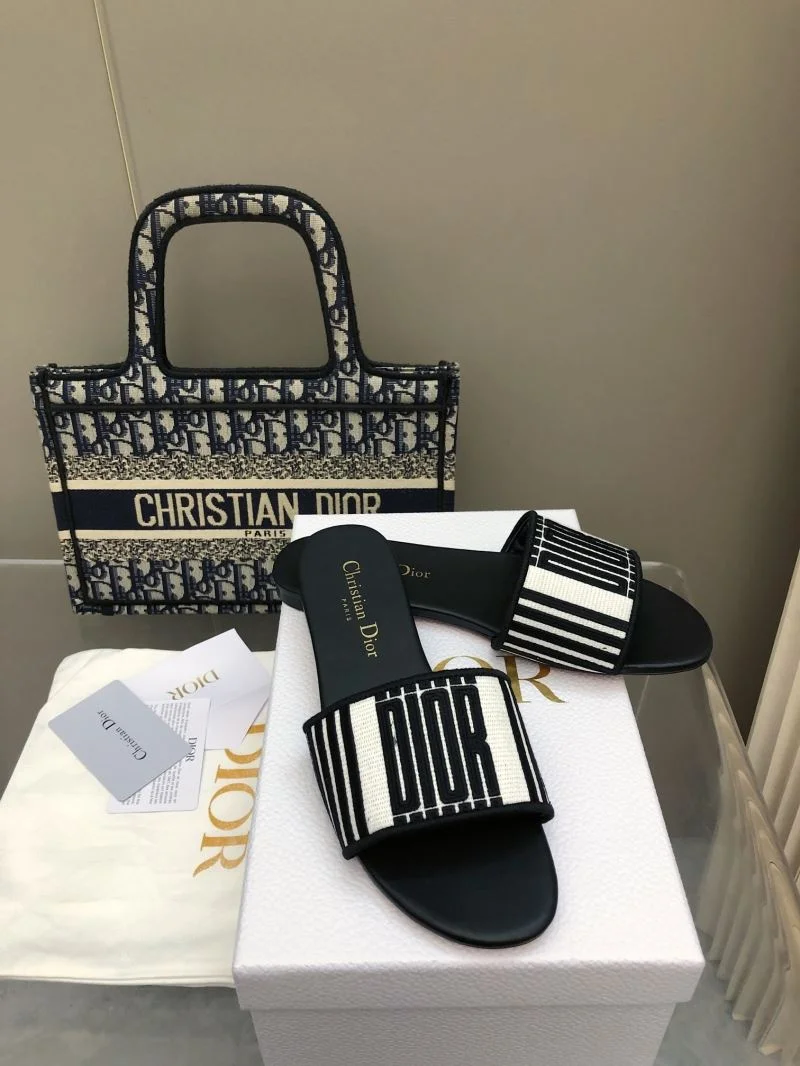 Functional Christian Dior Slippers 21719