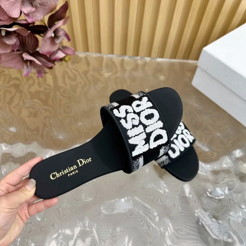 Christian Dior Slippers Compact 21452