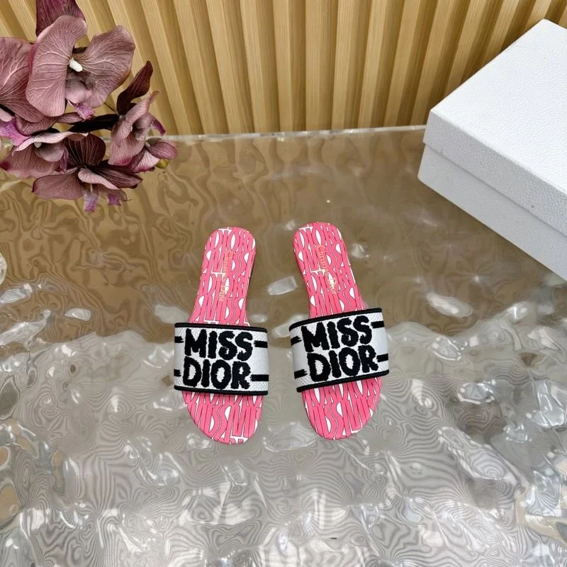 EyeCatching Christian Dior Slippers 21449