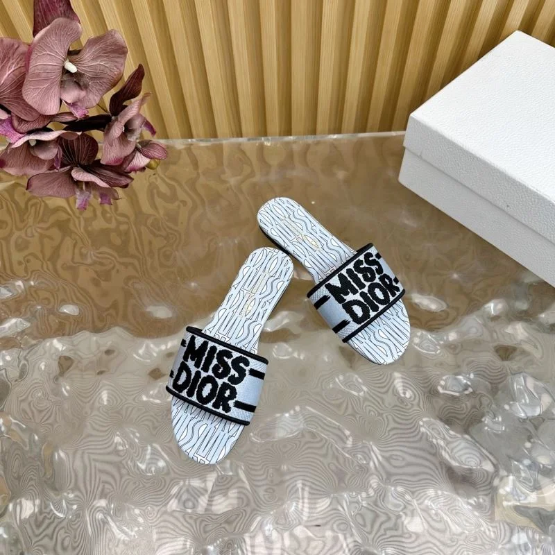 OnTrend Christian Dior Slippers 21445