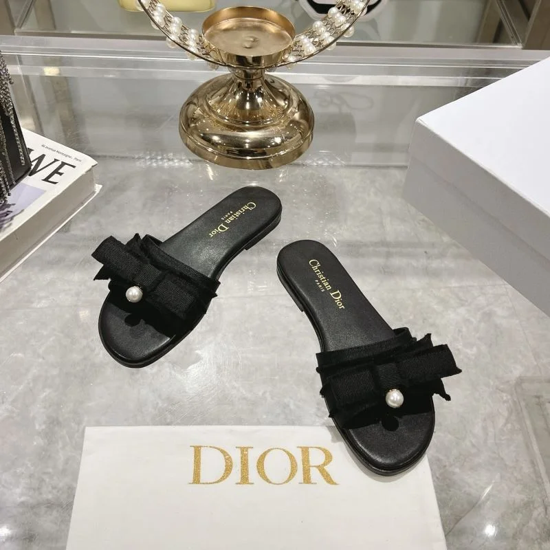 EyeCatching Christian Dior Slippers 21429