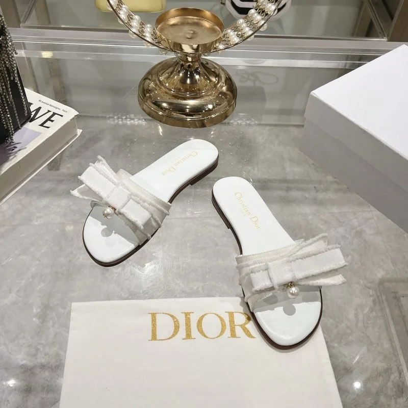 Elegant Christian Dior Slippers 21425