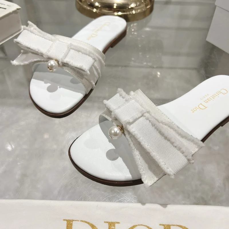Elegant Christian Dior Slippers 21425