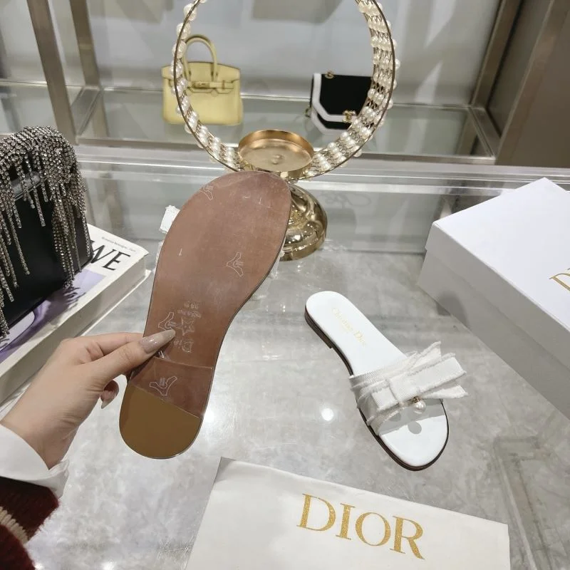 Elegant Christian Dior Slippers 21425