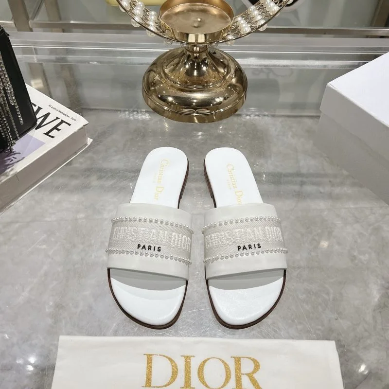 Christian Dior Slippers Compact 21430