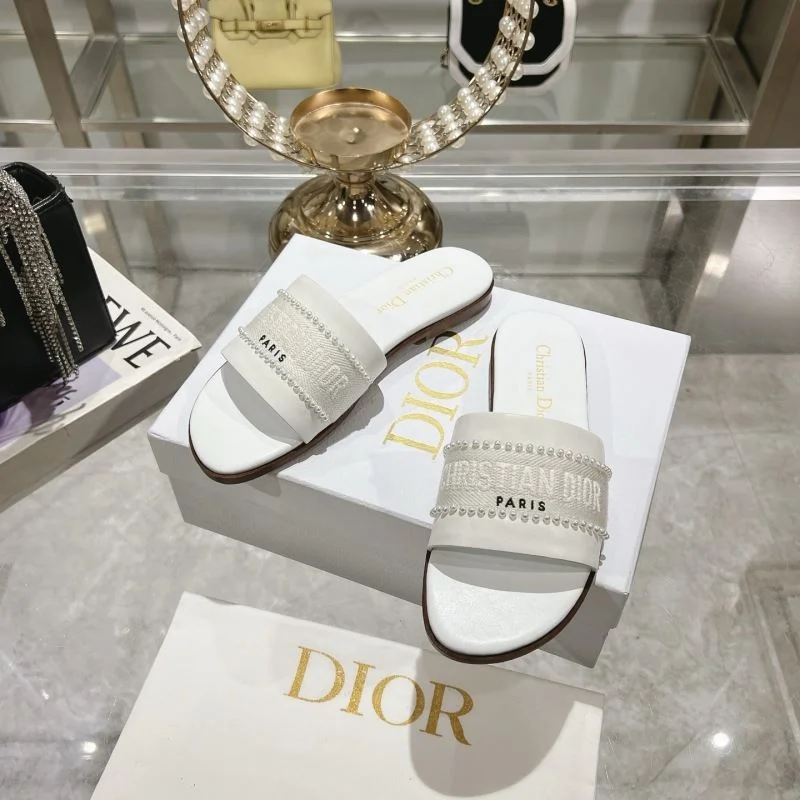 Christian Dior Slippers Compact 21430