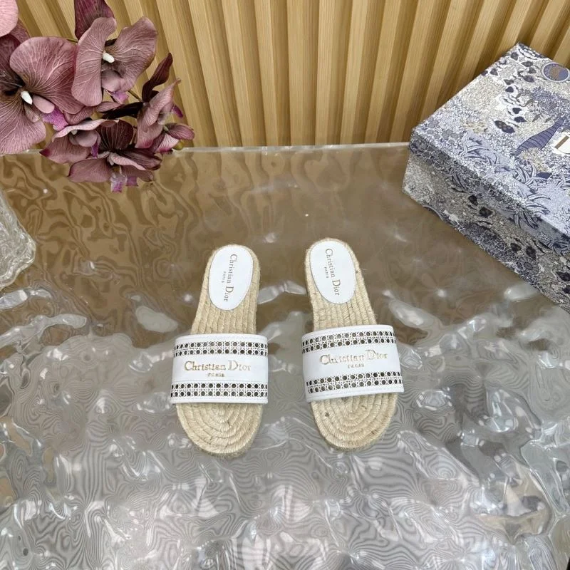 Chic Christian Dior Slippers 21415