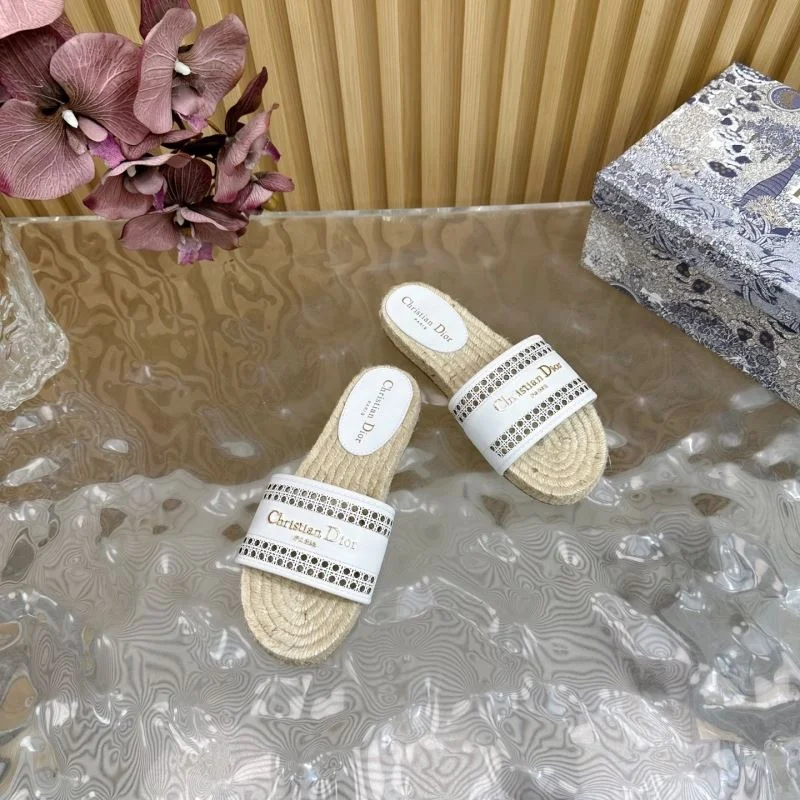 Chic Christian Dior Slippers 21415