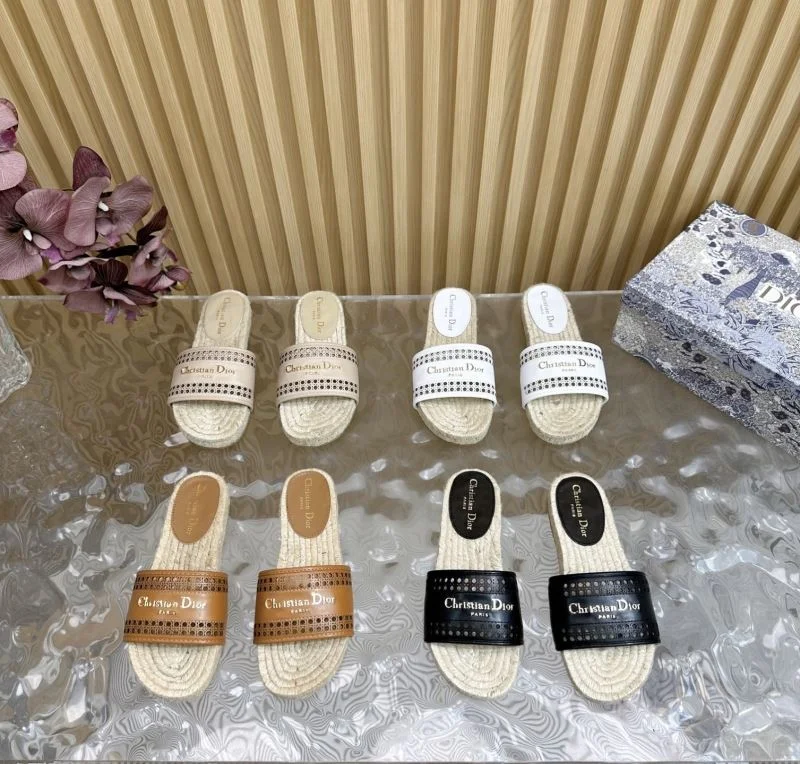 Chic Christian Dior Slippers 21415