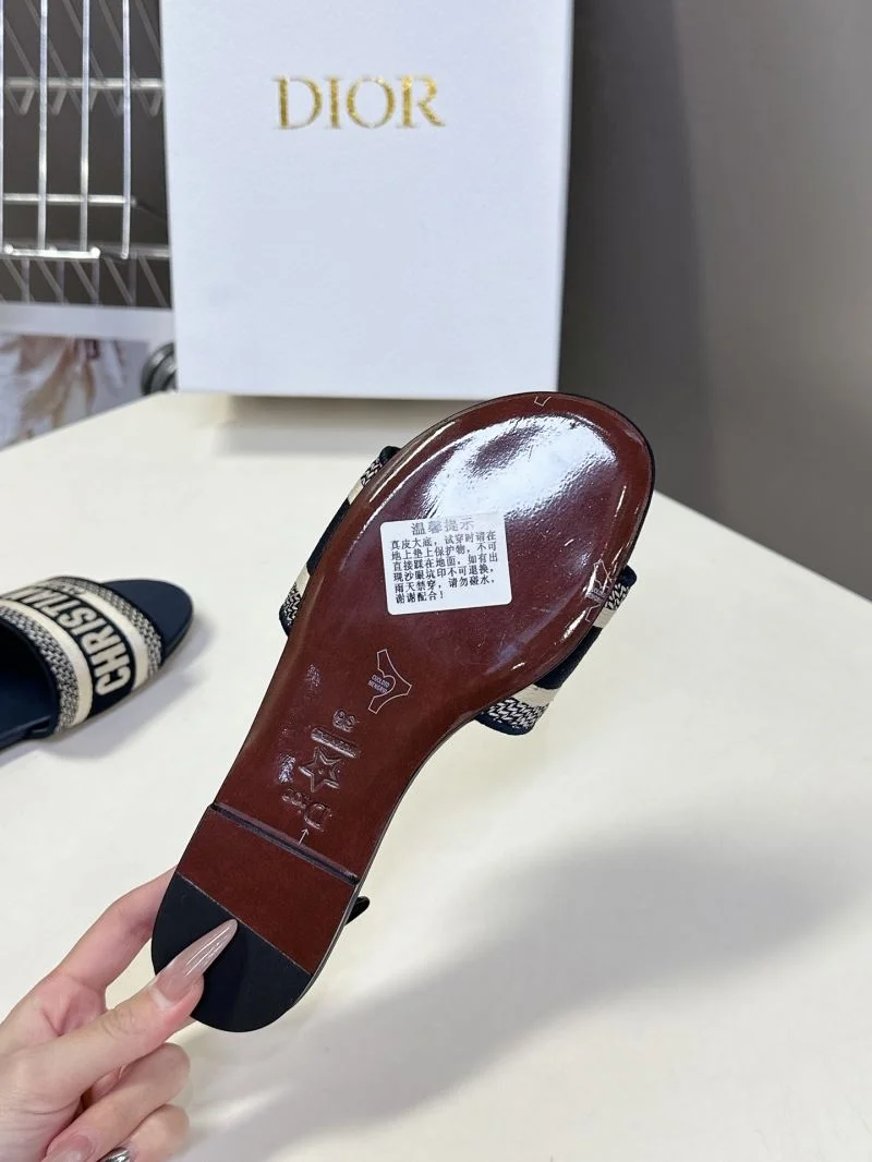 Durable Christian Dior Slippers 21413