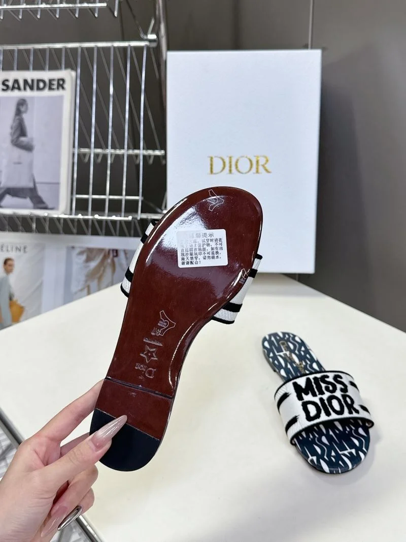 Christian Dior Slippers ModernLook 21418