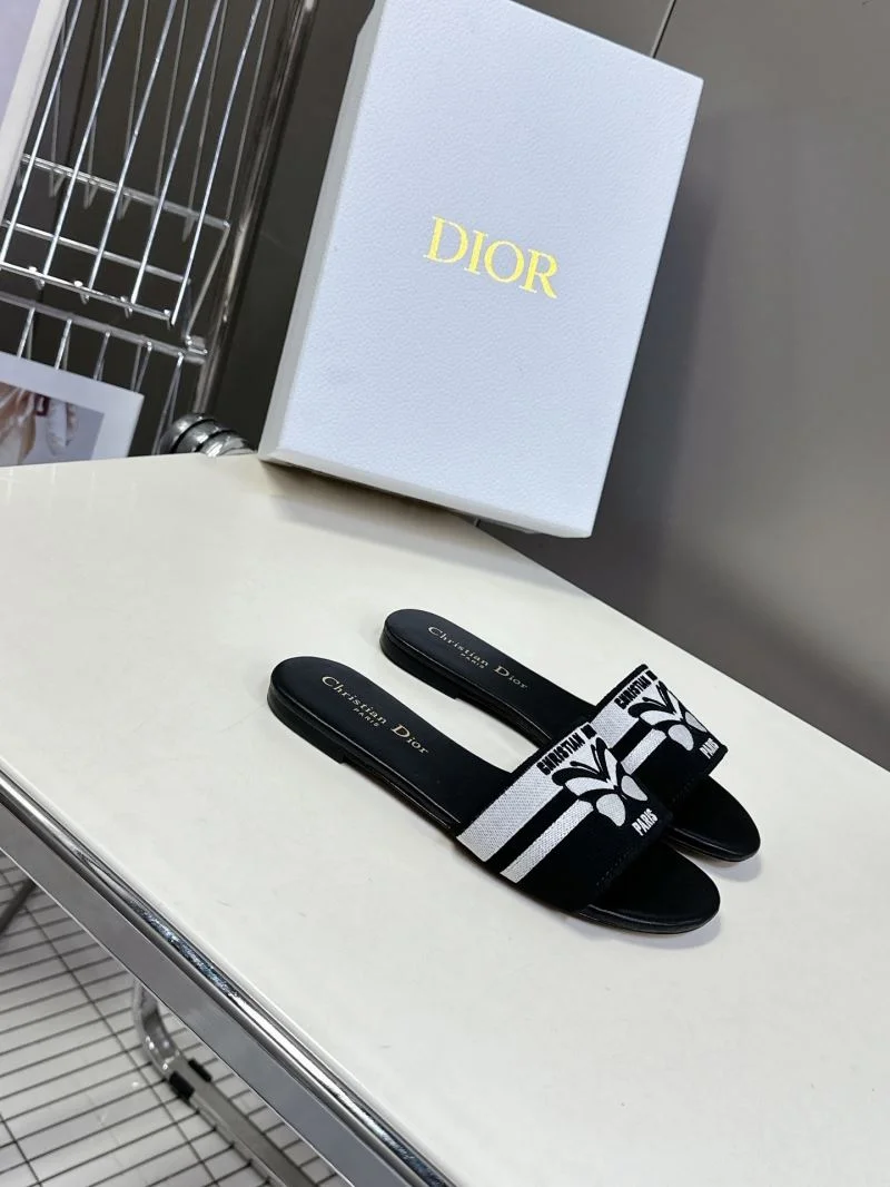 WaterResistant Christian Dior Slippers 21414