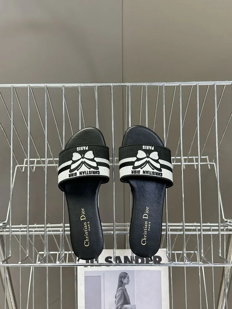 WaterResistant Christian Dior Slippers 21414