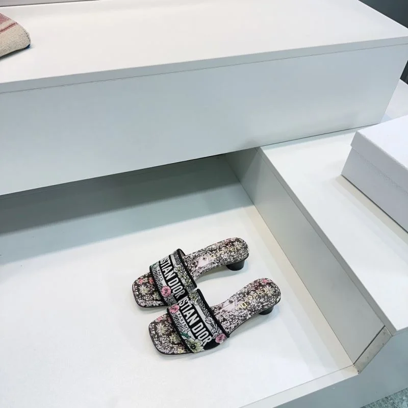 Flexible Christian Dior Slippers 21408