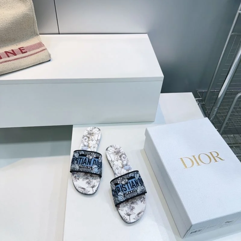 Christian Dior Slippers Bright 21401