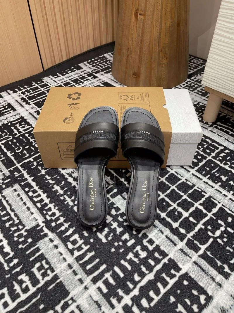 Lightweight Christian Dior Slippers 21379