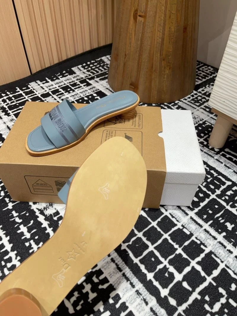 Modern Christian Dior Slippers 21378