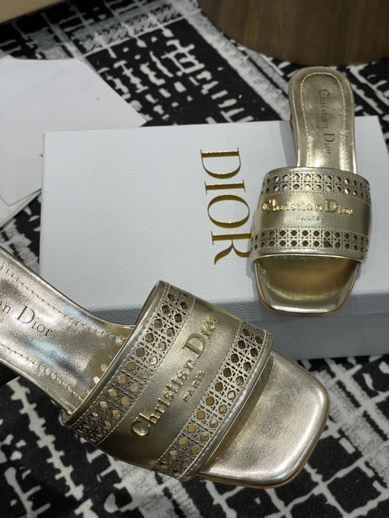 Unique Christian Dior Slippers 21370