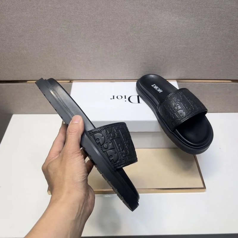 Sporty Christian Dior Slippers 22179