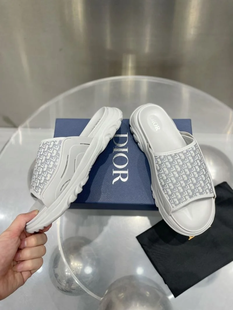 Bold Christian Dior Slippers 20854