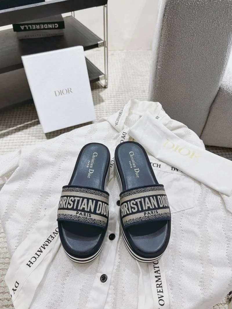 Christian Dior Slippers Durable 20860