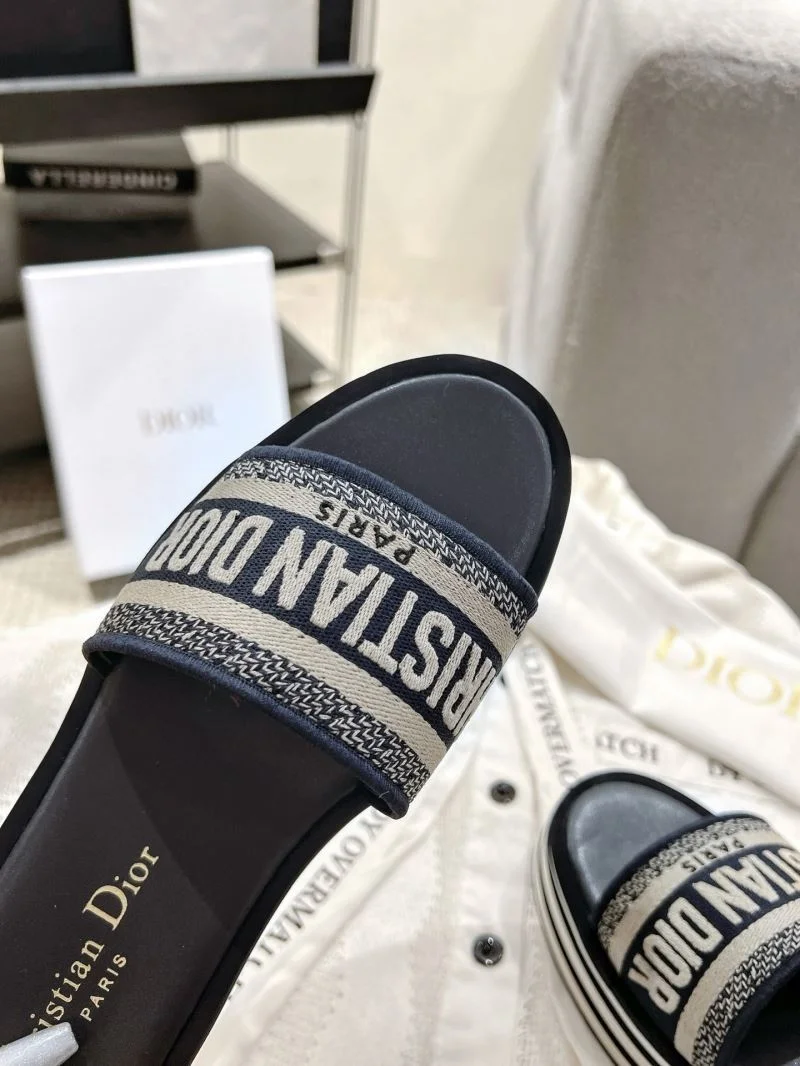 Christian Dior Slippers Durable 20860
