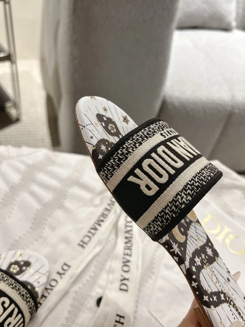 Christian Dior Slippers OnTrend 20862