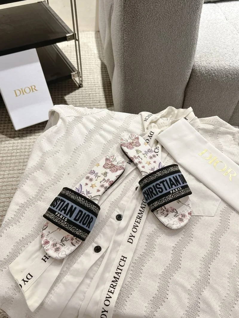 Supportive Christian Dior Slippers 20849