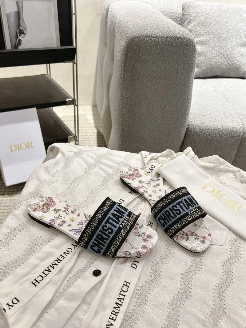 Supportive Christian Dior Slippers 20849