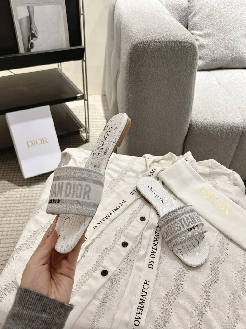 Supportive Christian Dior Slippers 20847