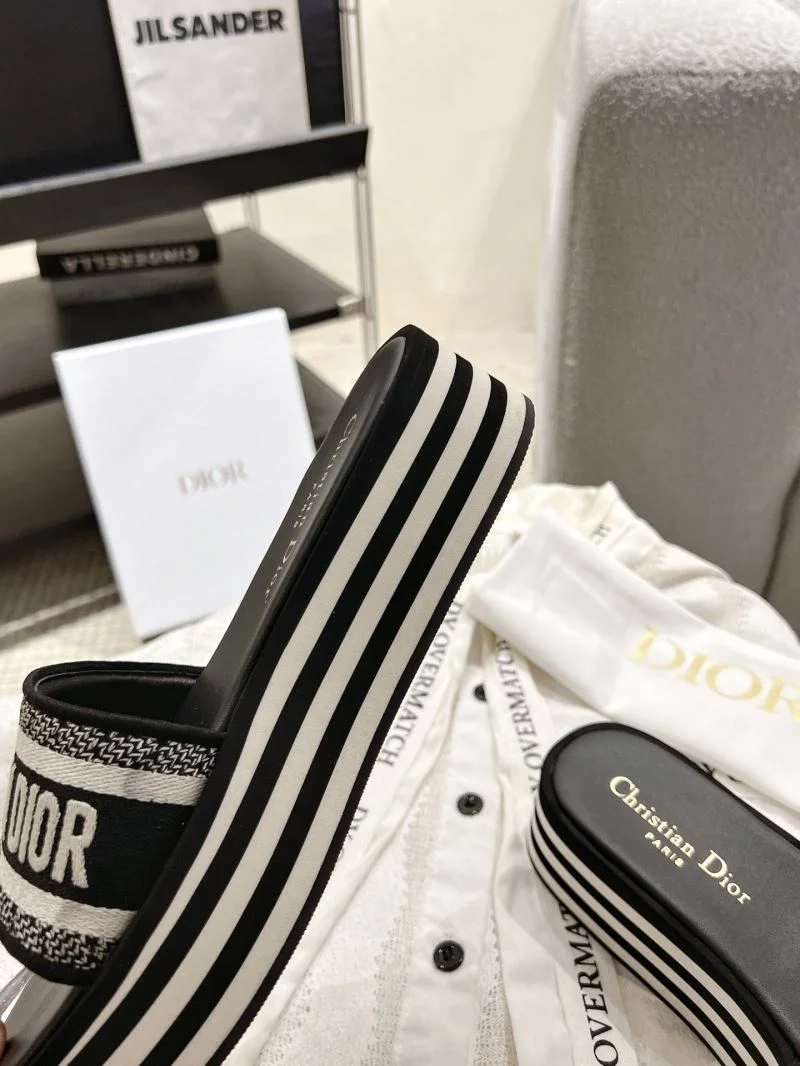 Affordable Christian Dior Slippers 20845