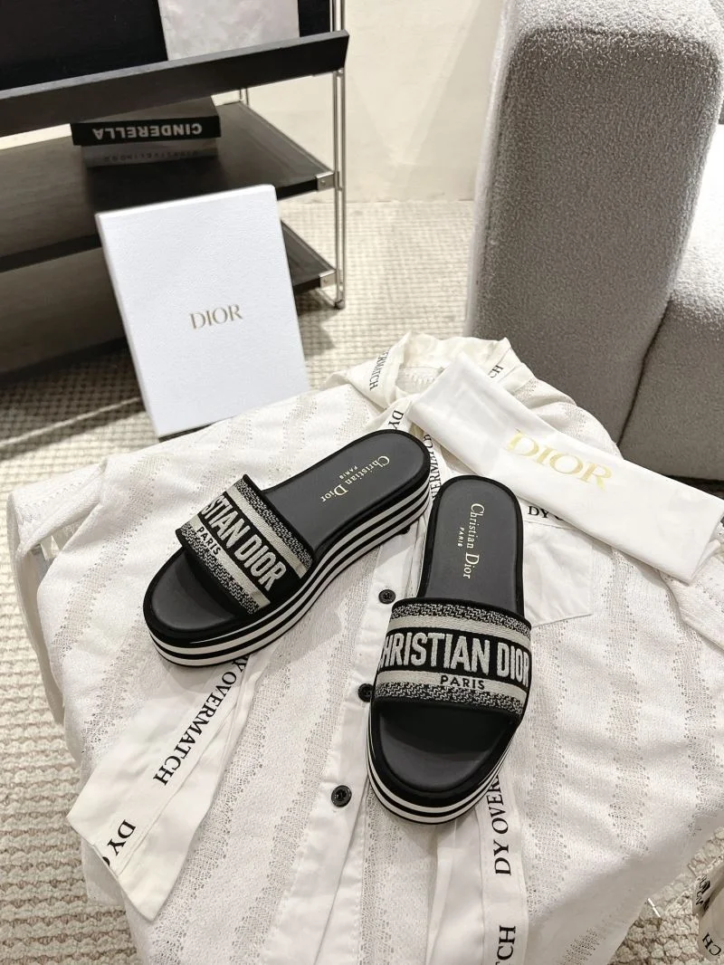 Affordable Christian Dior Slippers 20845