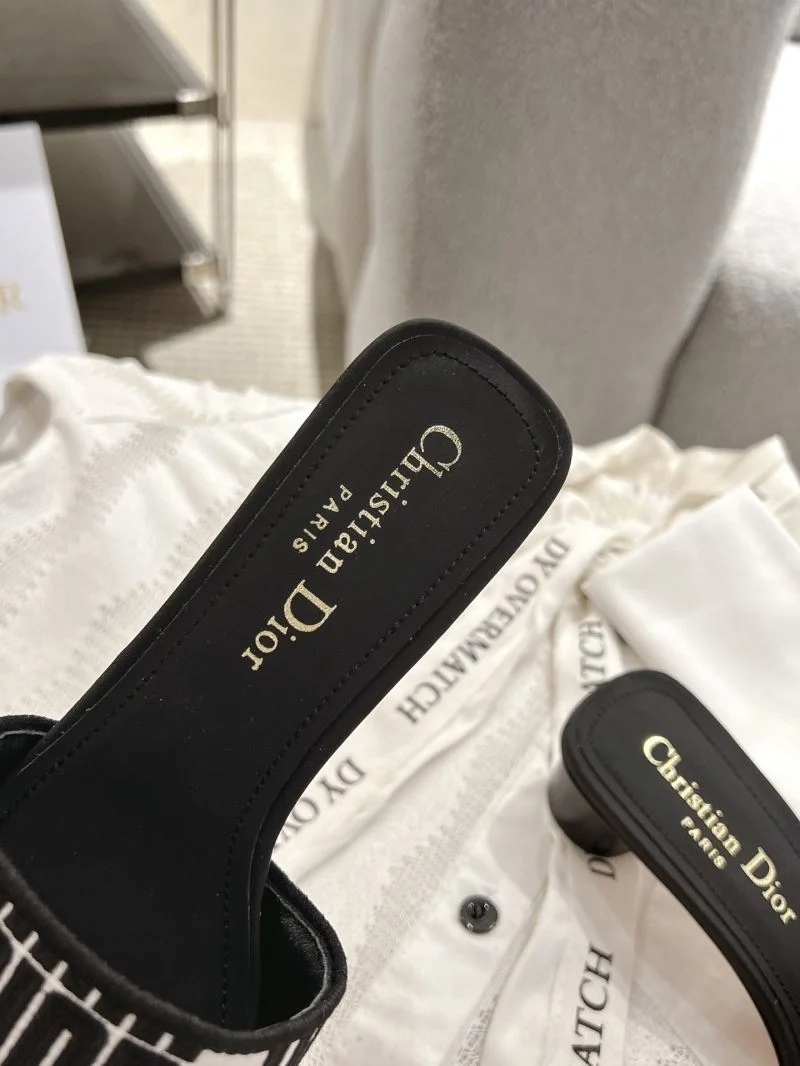Comfortable Christian Dior Slippers 20840